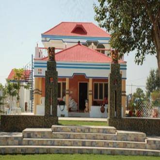 Cosy Pool Villa For Groupstay, Bhopal 4